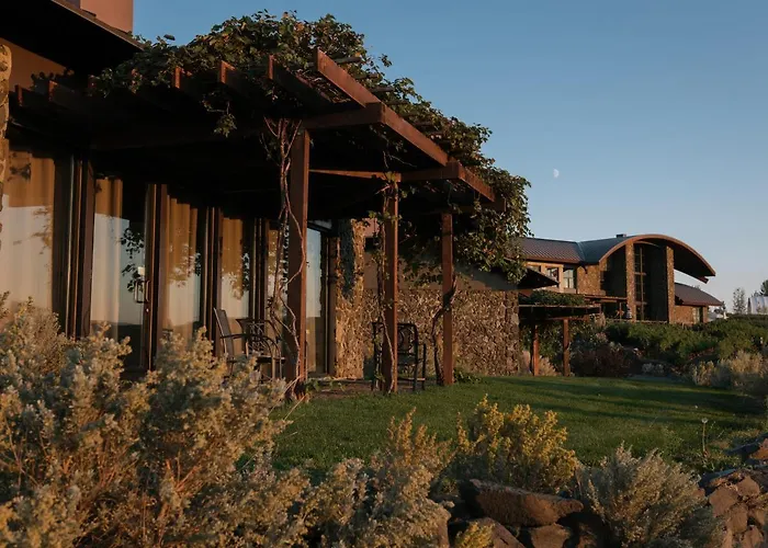 Sagecliffe Resort & Spa