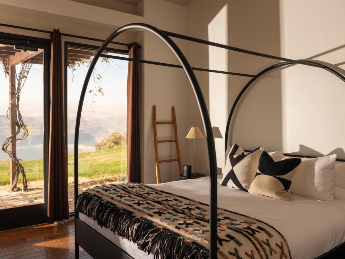 Sagecliffe & Hotel 4*